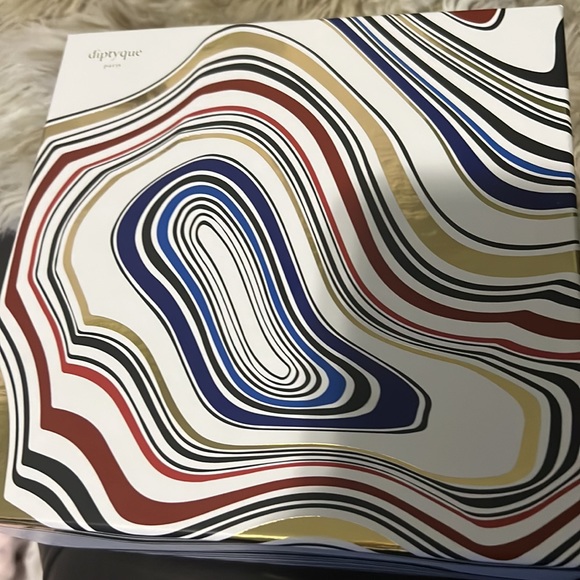 Diptyque Paris - Rosse & bais Candle & Carousel Set - Picture 5 of 6